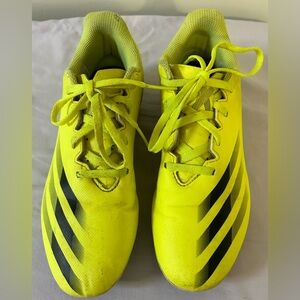 Adidas Soccer Cleats, Size 4 Unisex
